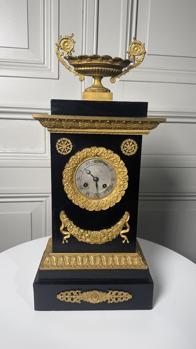 Neo-classical Portico / Mantel Clock In Ebonized Wood And Gilt Bronze