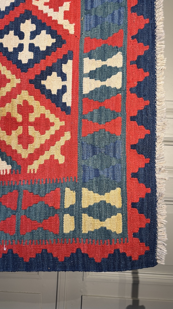 Tapis Kilim à décor géométrique polychrome  Travail du XXe siècle-photo-1