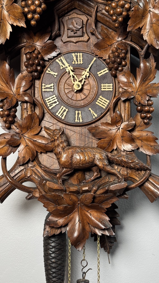 Large Black Forest Cuckoo Clock “the Raven And The Fox” – Circa 1900-photo-2