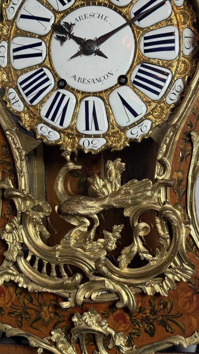 Louis XV Wall Cartel Clock In Vernis Martin And Gilt Bronze, 18th Century, Laresche à Besançon-photo-4