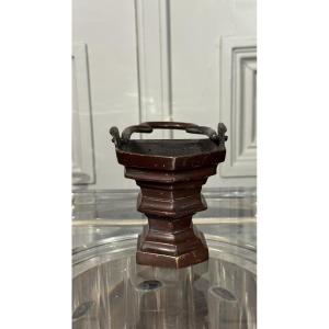 Bedside Holy Water Font In Bronze. Flanders, Circa 1500