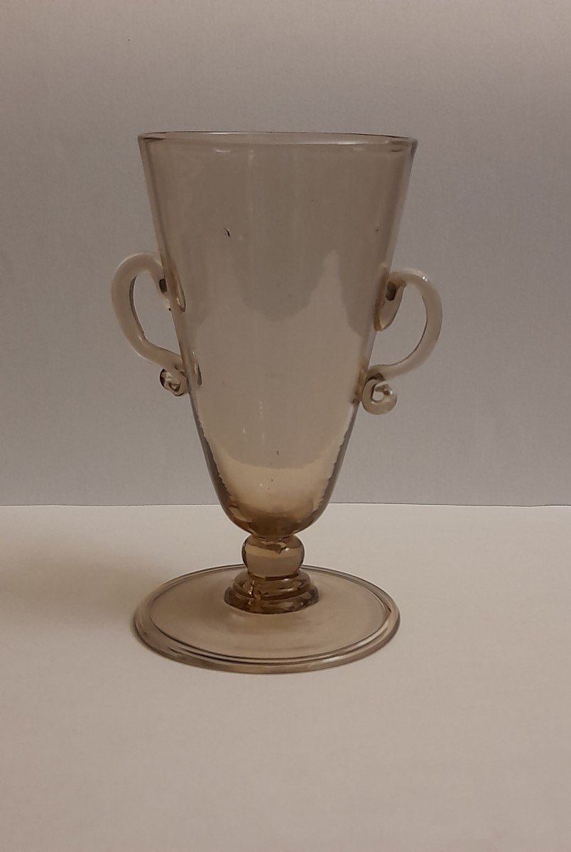 18th Century Translucent Glass Cup-photo-3