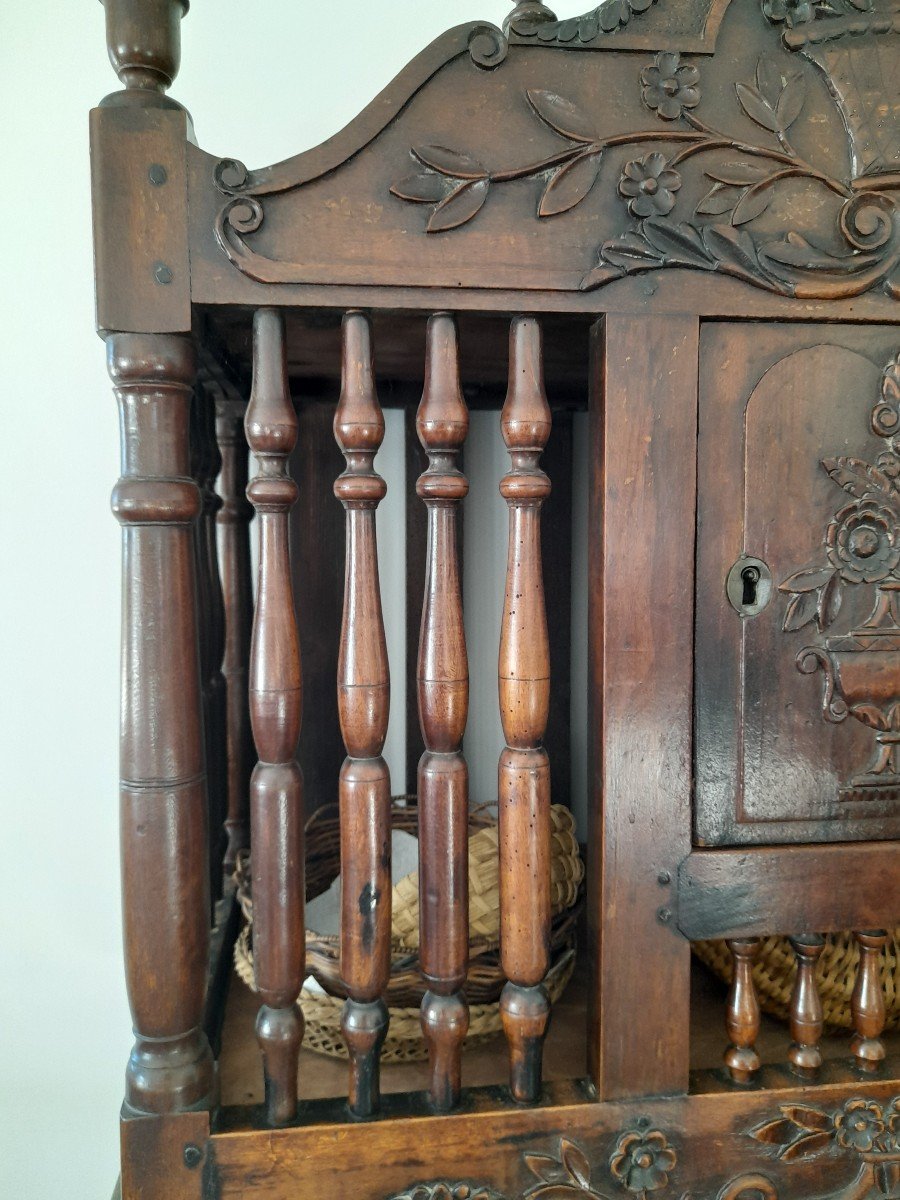 XIX Provençal Furniture - Panetière - XIX Provençal Work-photo-4