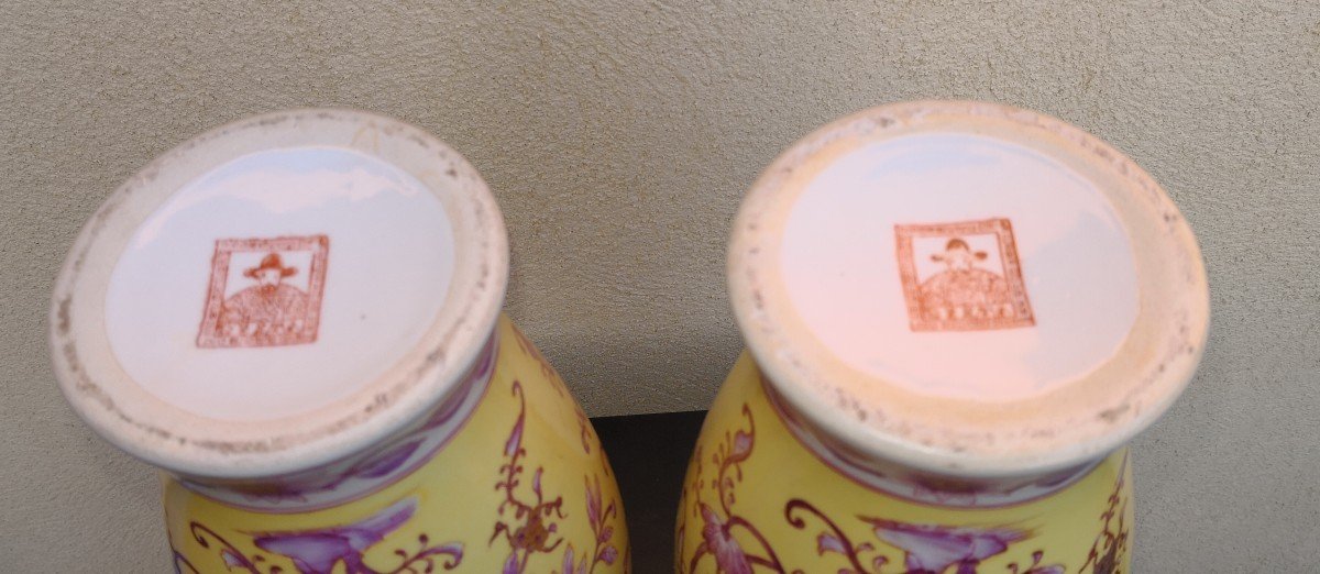 China - Pair Of Fine Porcelain Vases - XX-photo-4