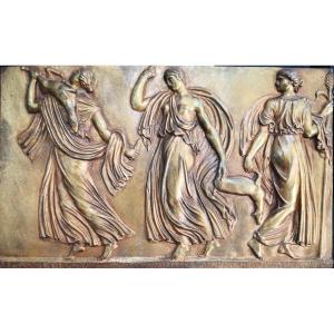 Plaque En Bronze Doré En Relief - Trois Bacchanales En Fête