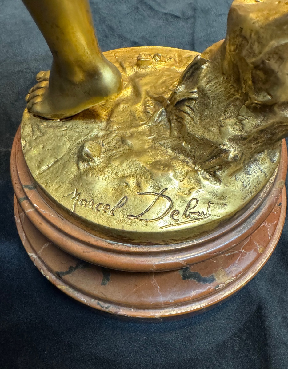 Bronze orientaliste « Le fauconnier » de Marcel Debut , 84 centimètres.-photo-1