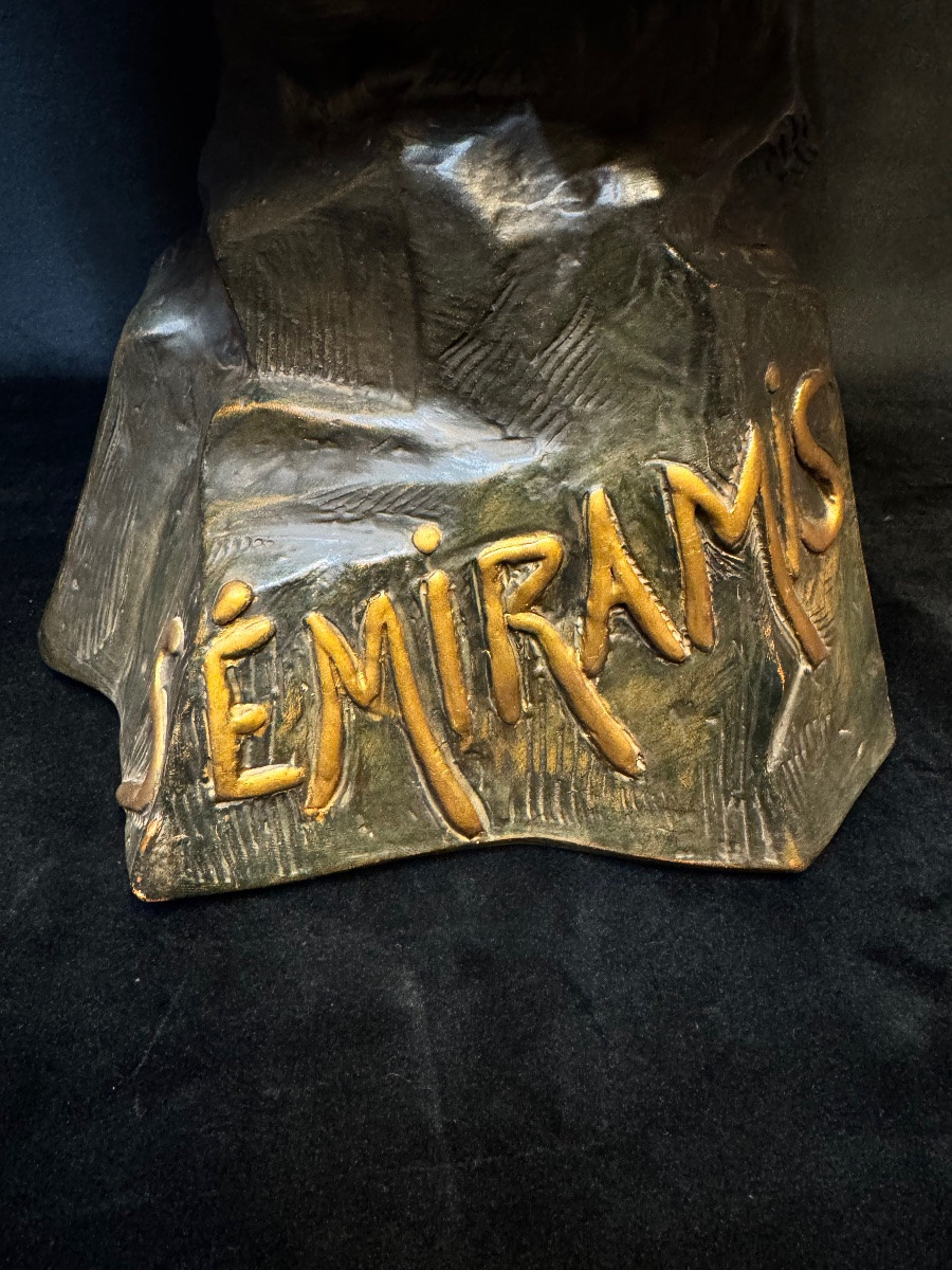 Art Nouveau Terracotta Bust Of Semiramis – Signed Foretay, Swiss Sculptor – H. 69 Cm-photo-2