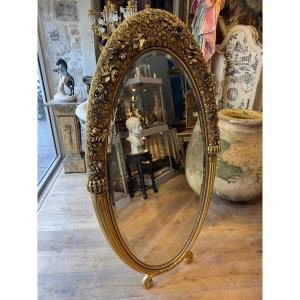 Miroir en bois doré 