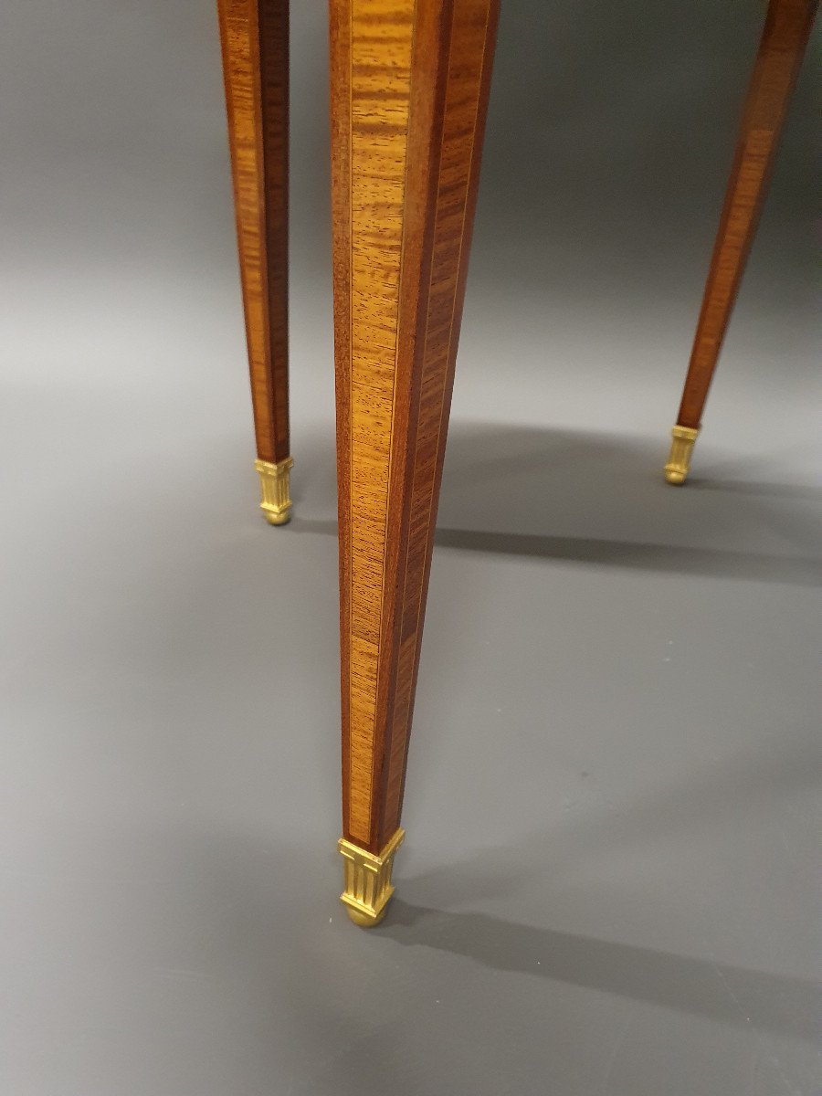 Louis XVI Style Pedestal Table In Marquetry And Gilt Bronze-photo-2