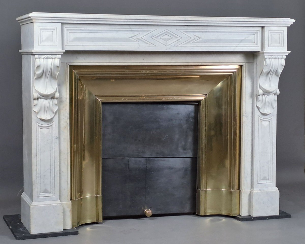 Cheminée Napoleon III à Modillons En Marbre Blanc De Carrare -photo-2