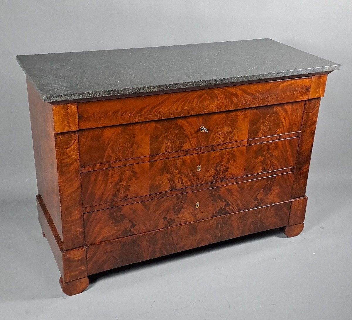 Restauration Period Commode In Flamed Mahogany-photo-2