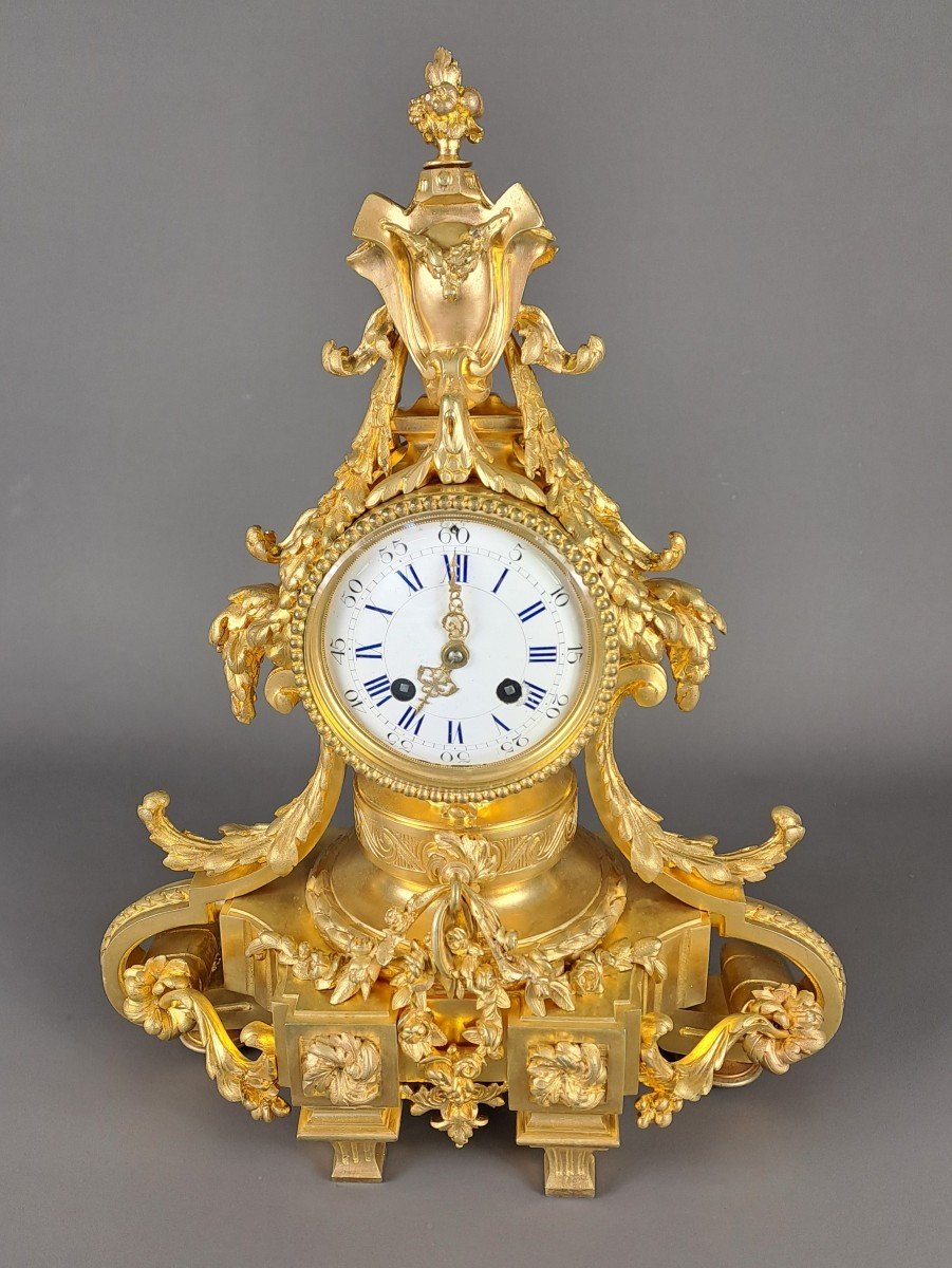 Louis XVI Style Clock In Gilt Bronze-photo-3