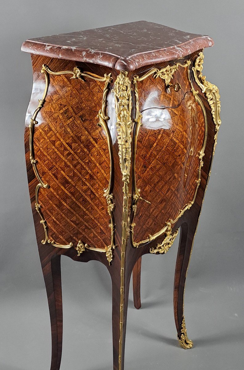 Meuble d'Appui De Style Louis XV En Marquèterie Et Bronze Doré-photo-4