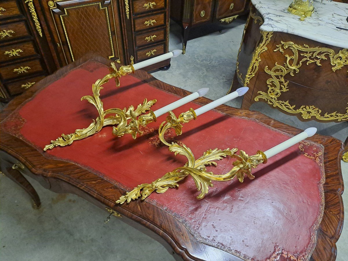 Pair Of Large Rocaille Wall Lights In Gilt Bronze-photo-8