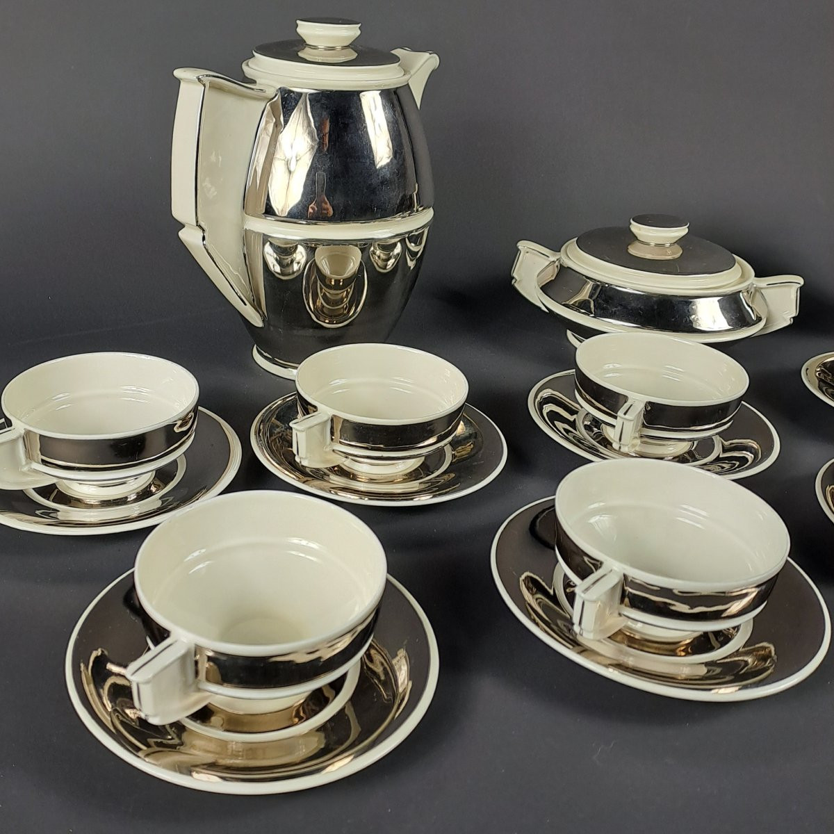 Art Deco Tea Set In Fine Silver Porcelain-photo-2