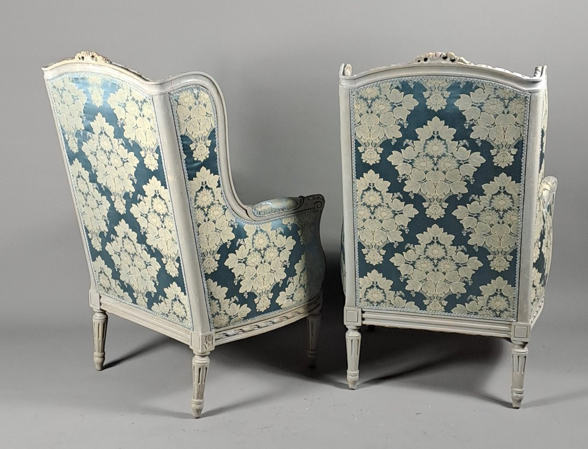 Large Pair Of Louis XVI Style Lacquered Wood Wing Chairs-photo-4