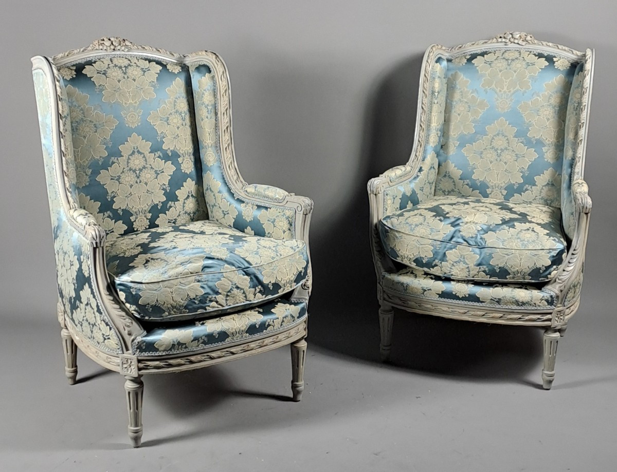 Large Pair Of Louis XVI Style Lacquered Wood Wing Chairs-photo-5