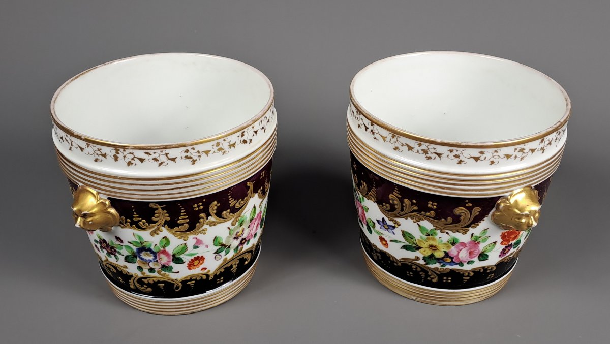 Paire de cache-pots en porcelaine de Paris-photo-1