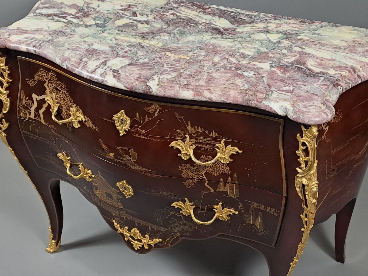 Lacquered Wooden Commode In The Chinese Style-photo-1