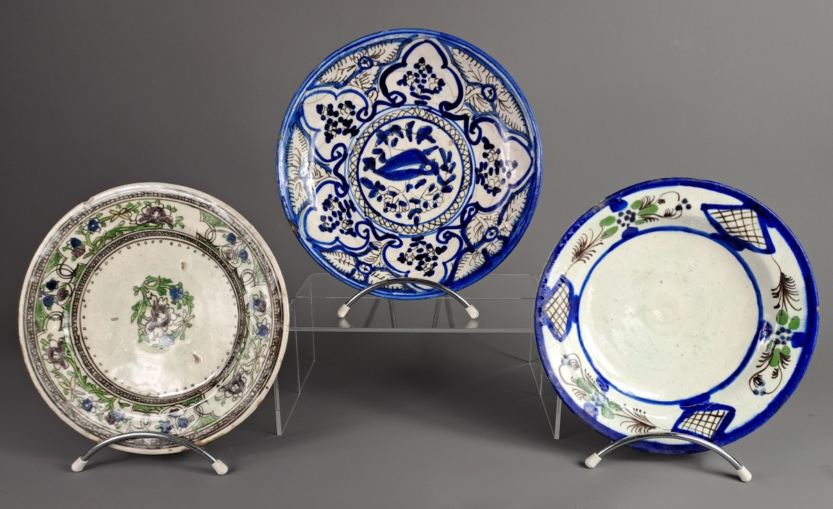 Collection Of Persian Glazed Ceramic Plates - Islamic Art - 18th Century 