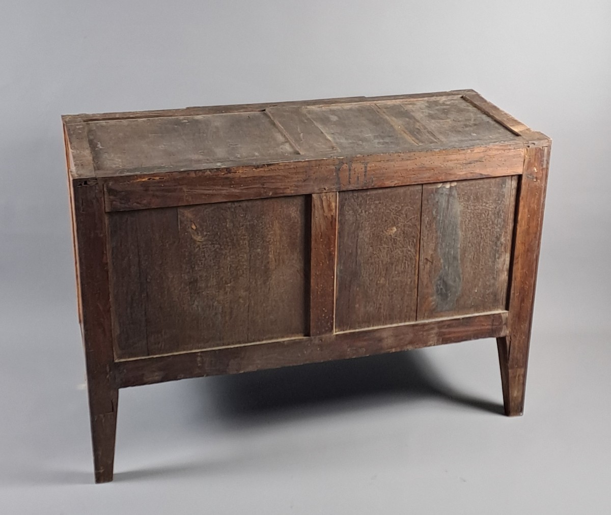 Louis XVI Commode With Projecting Sides, In Rosewood Marquetry And Gilt Bronze-photo-4