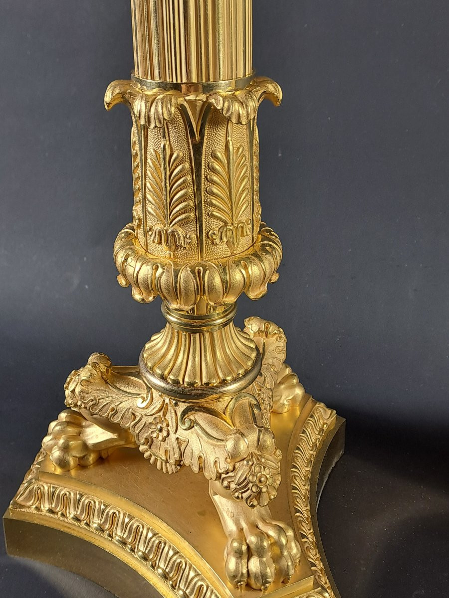 Paire de grands candélabres en bronze doré d'époque restauration (80 cm)-photo-1
