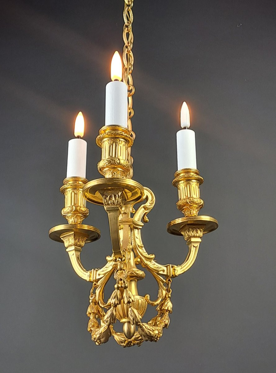 Small Louis XVI Style Three-light Chandelier In Gilt Bronze-photo-3
