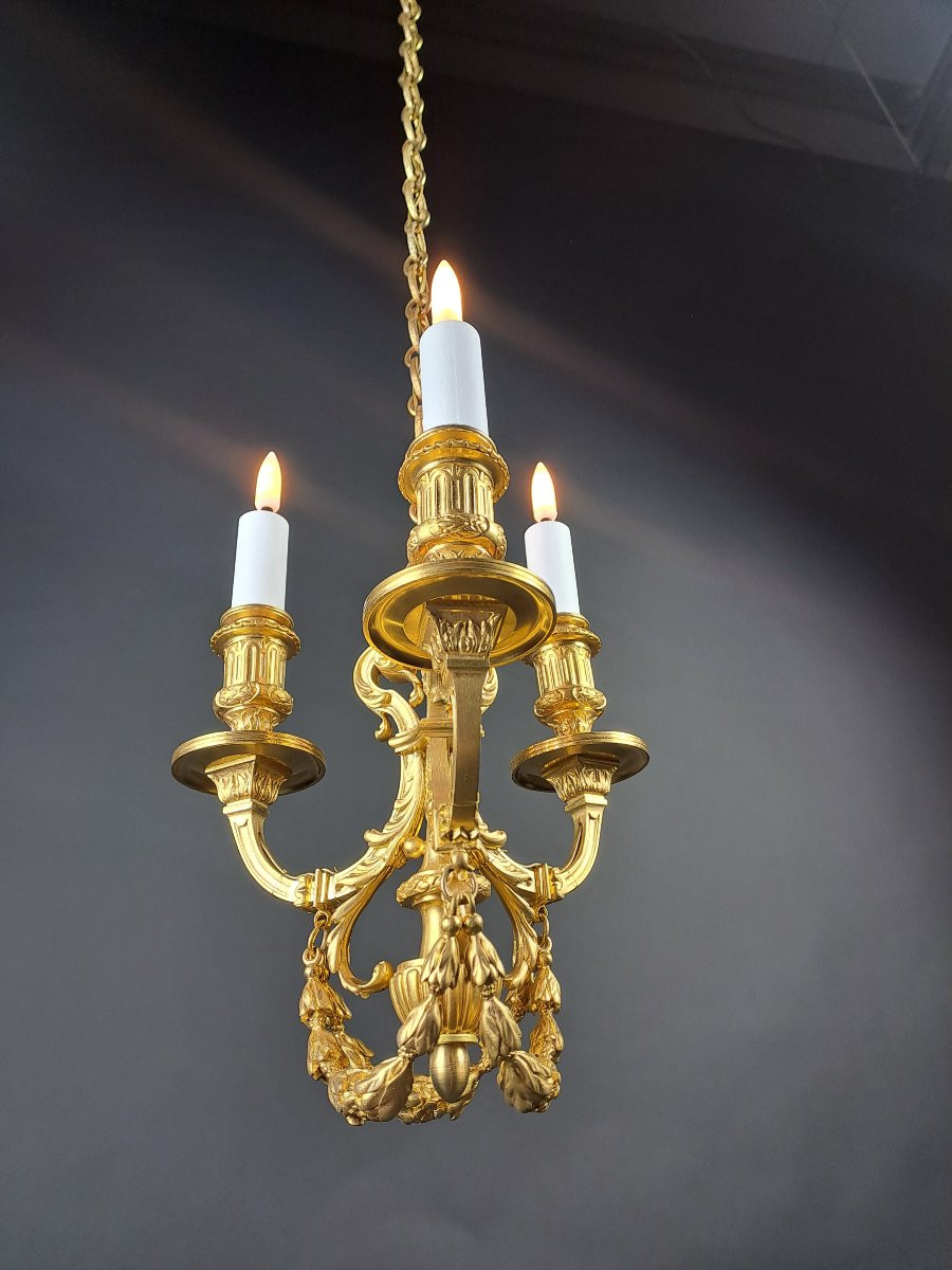 Small Louis XVI Style Three-light Chandelier In Gilt Bronze-photo-2