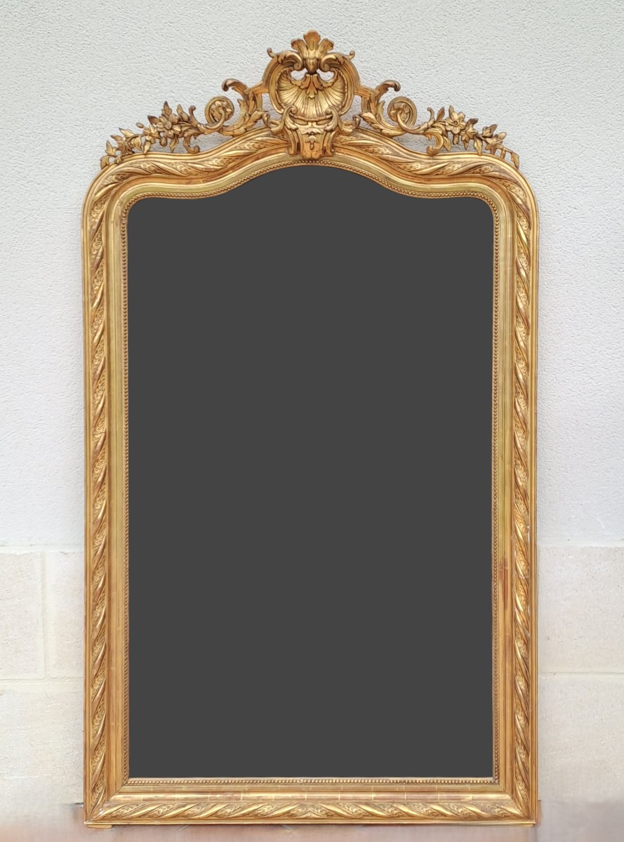 Large Louis XV Style Rocaille Mirror In Wood And Gilded Stucco