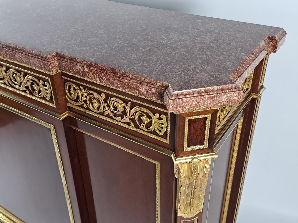 Important meuble d’appui estampillé Henry Dasson en acajou et bronze doré-photo-2