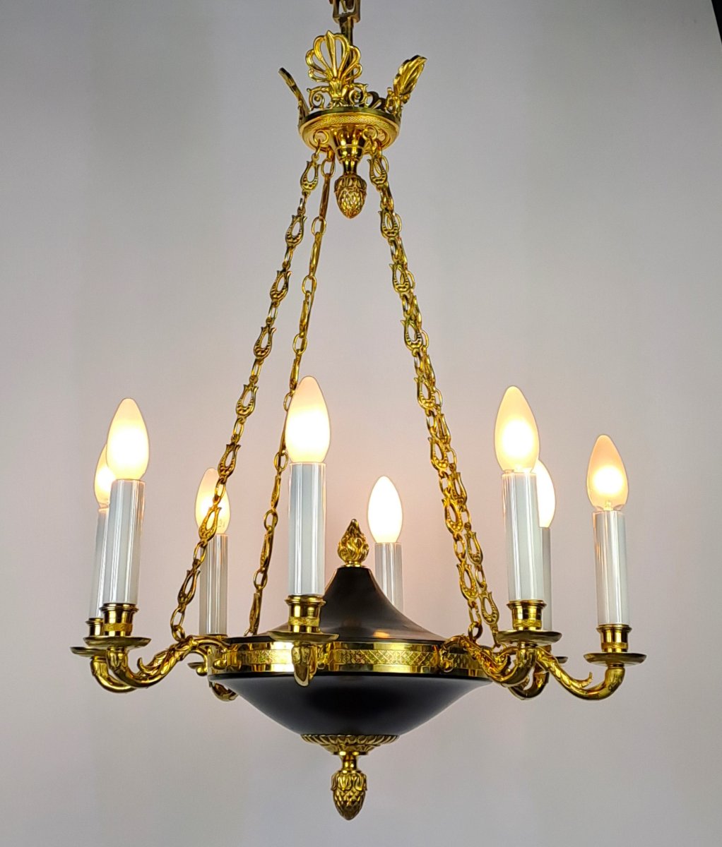 Lustre de style Empire 8 feux en bronze doré
