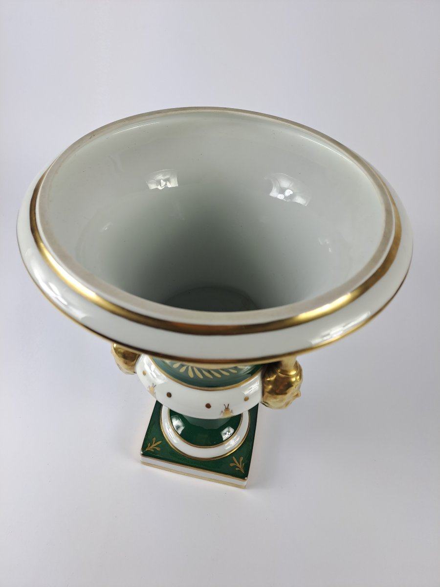 Grand Vase Médicis de style Empire en porcelaine de Limoges signé Jacques Dumont-photo-3