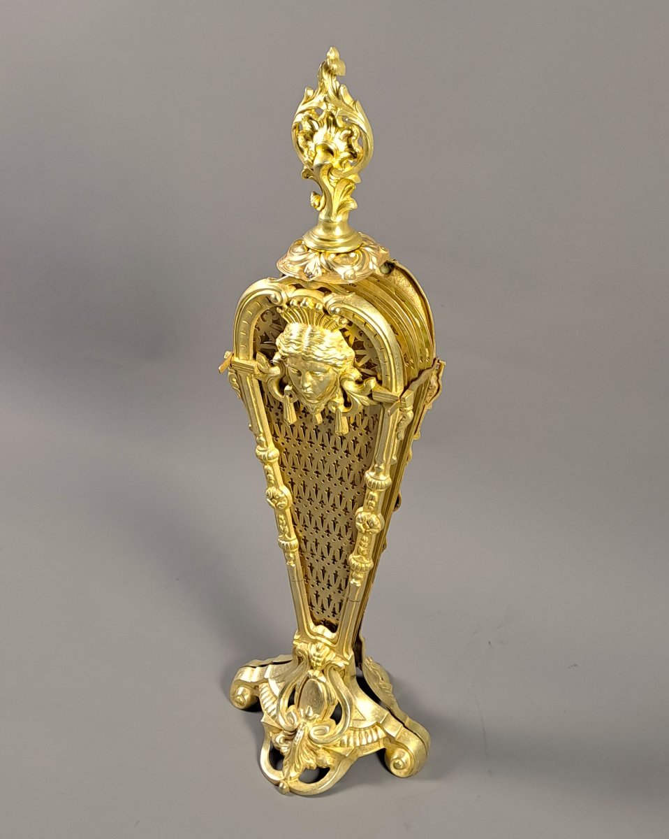 Gilded Bronze Fan-shaped Fire Screen -photo-3