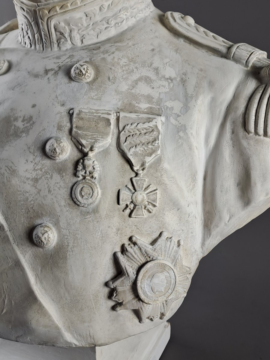 Large Plaster Bust Of Marshal Foch By Auguste Maillard (75 Cm)-photo-4