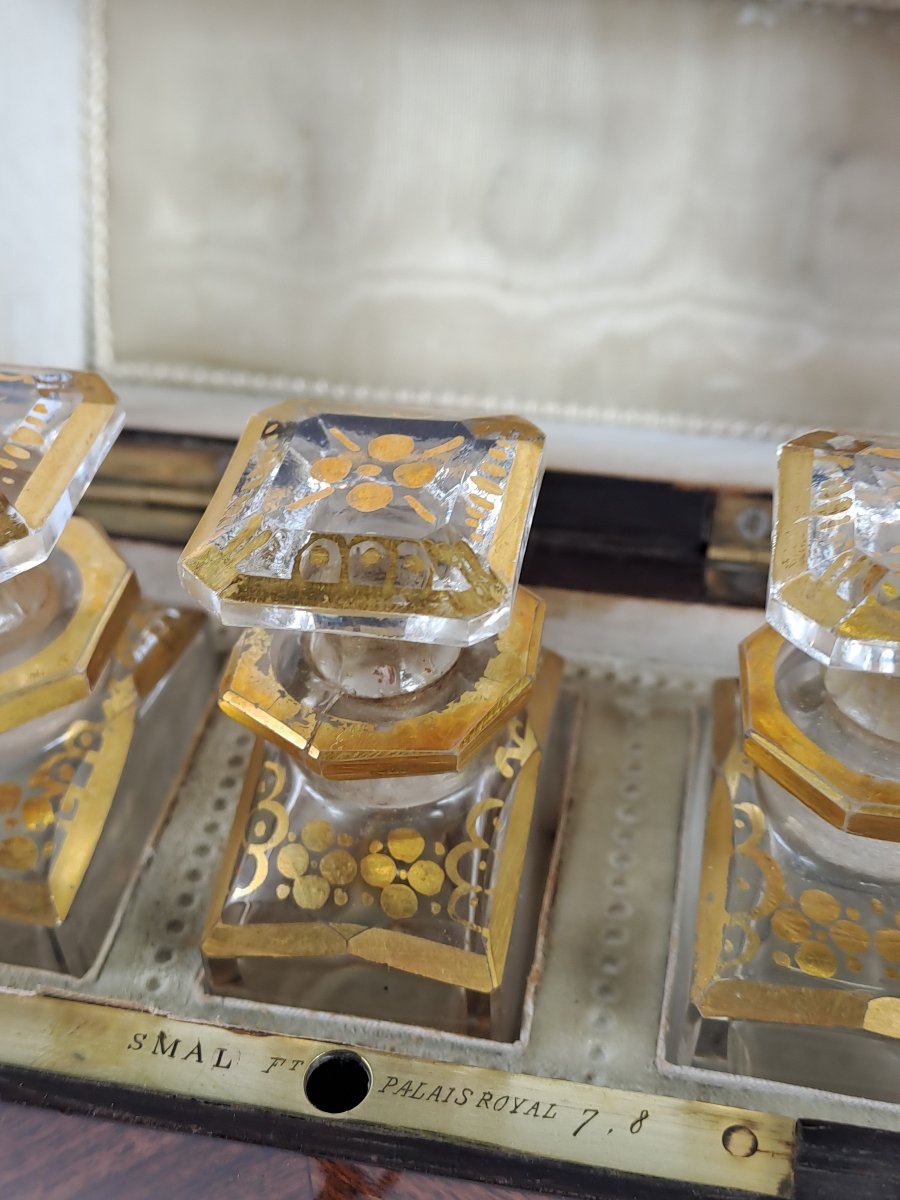 Coffret à senteurs estampillé SMAL Palais Royal à Paris-photo-4