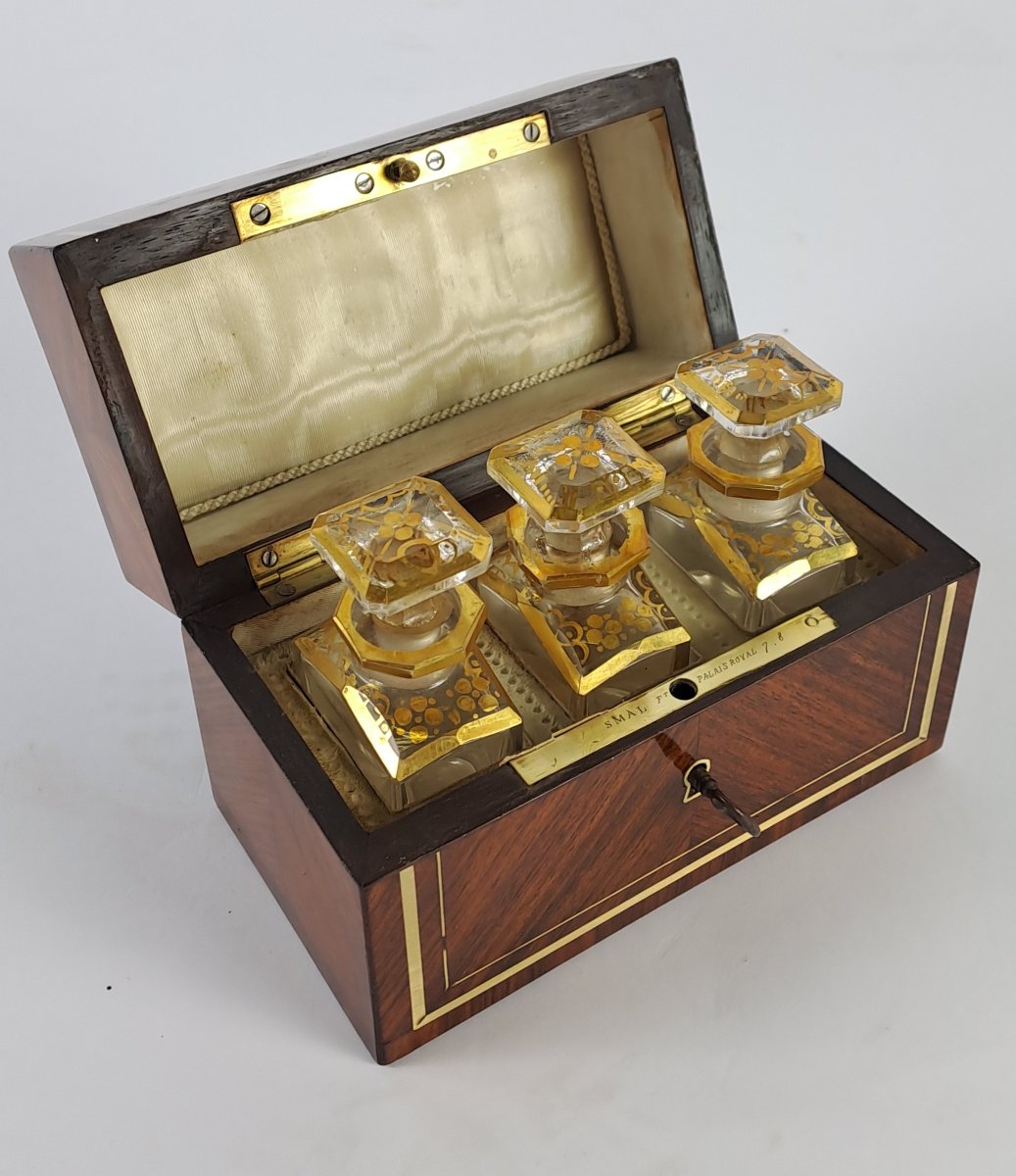 Coffret à senteurs estampillé SMAL Palais Royal à Paris-photo-6