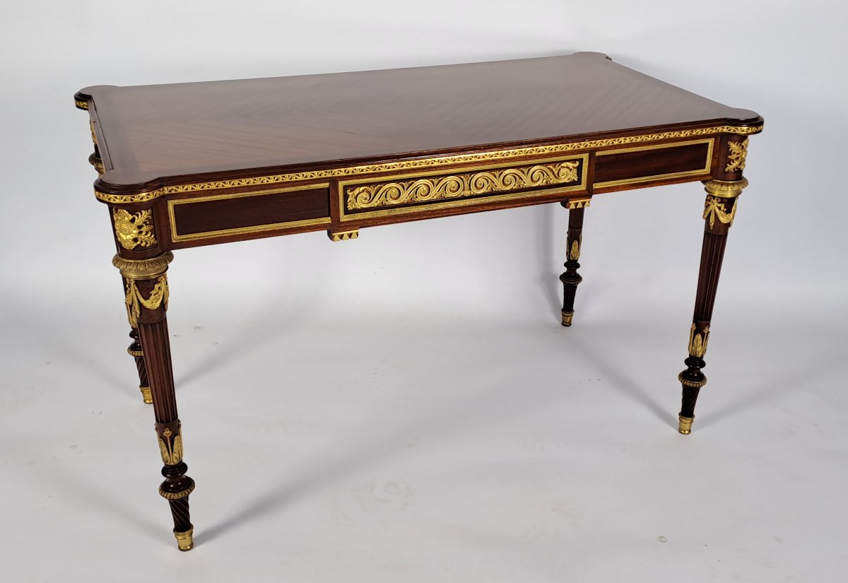 Louis XVI-style Coffee Table Stamped "krieger" In Paris