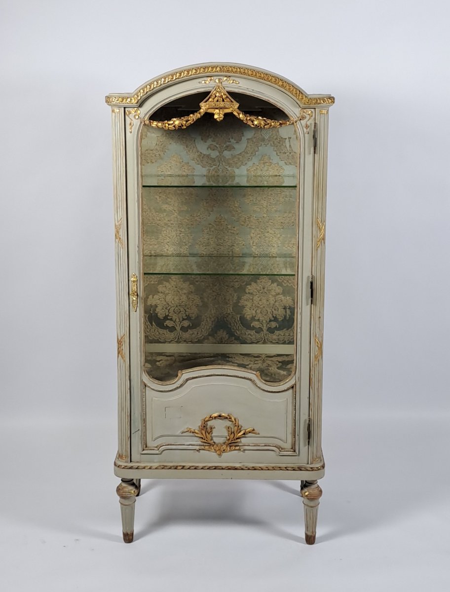 Louis XVI-style Display Cabinet Made Of Lacquered And Gilded Wood