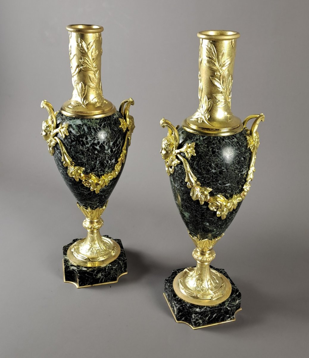 Pair Of Louis XVI-style Cassolettes In Gilded Bronze And Sea-green Marble-photo-1