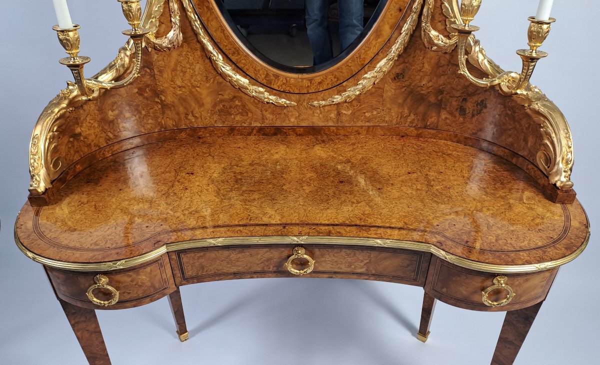 Louis XVI-style Dressing Table In Burl Marquetry And Gilded Bronze-photo-2