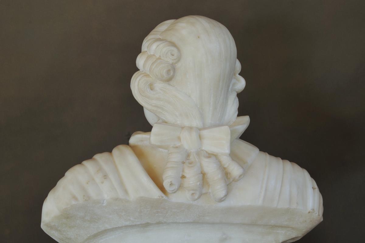 Grand Bust Of Louis XV In White Carrara Marble-photo-6