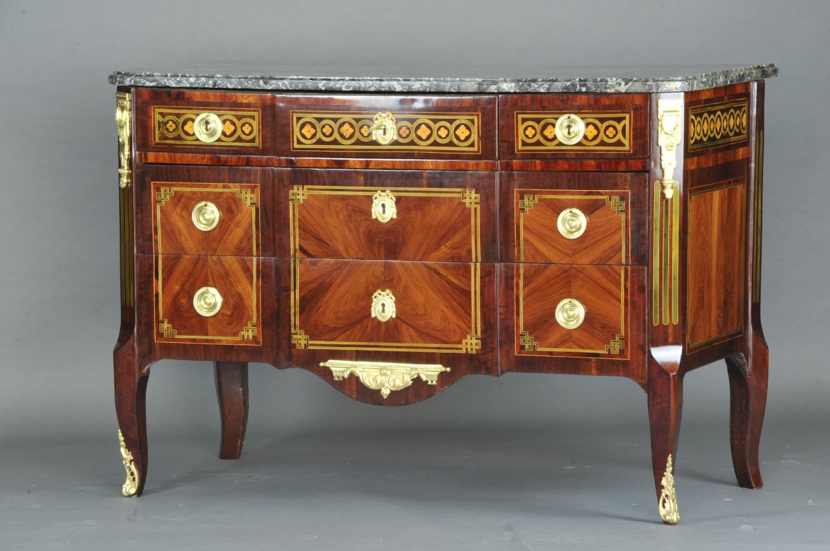 Large Commode Transition With Marquetry Of Quartefeuille-photo-3
