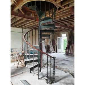 Escalier à Colimaçon Art Nouveau En Fonte Et Fer Forgé