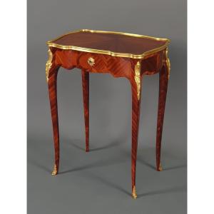 Gilt Bronze Mounted Table d'Appoint In Marquetry In The Style Of François Linke