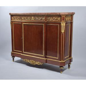 Important meuble d’appui estampillé Henry Dasson en acajou et bronze doré