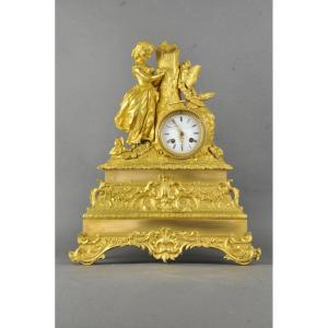 Restauration Period Clock In Gilt Bronze - Romantic School