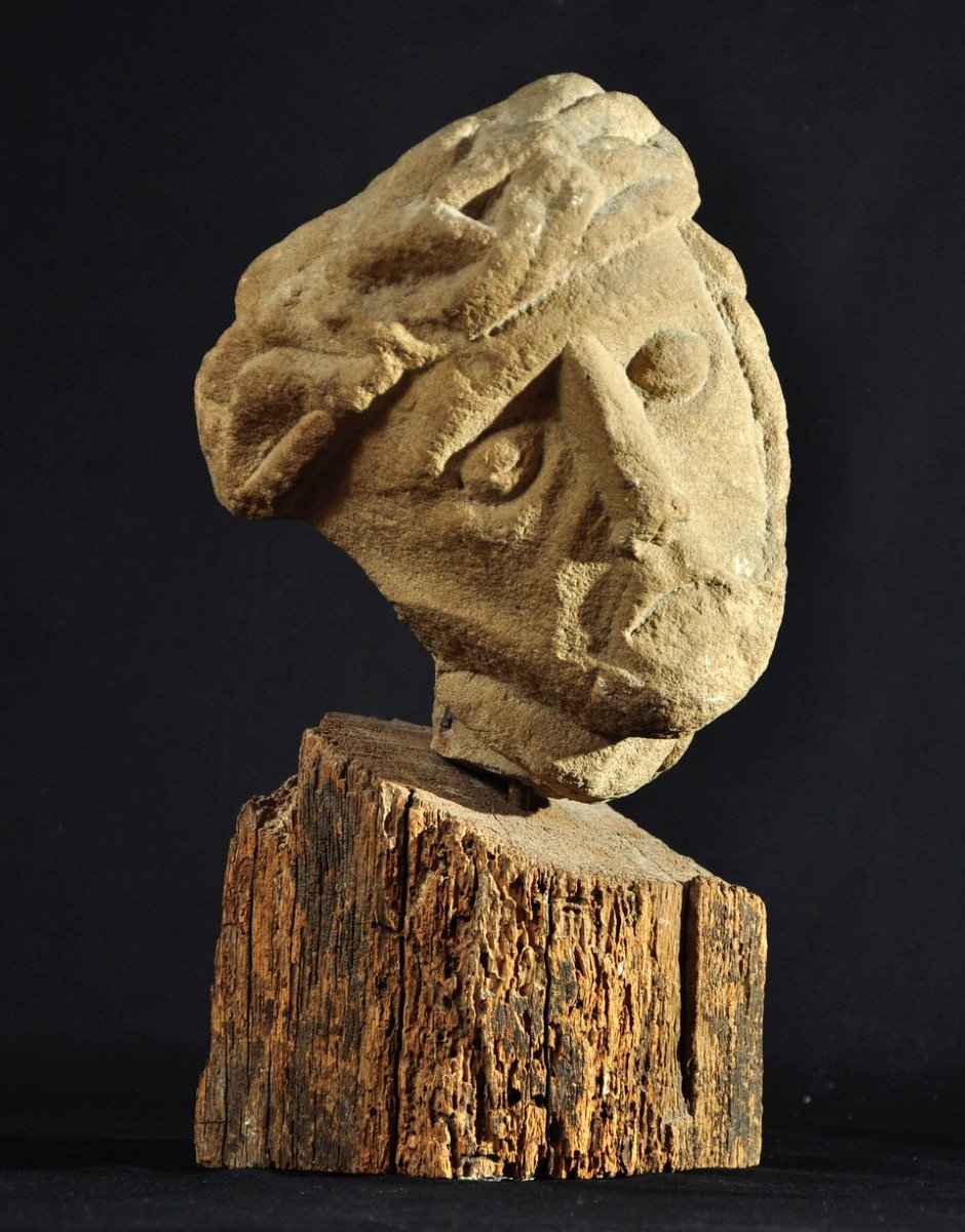Tête Du Christ, époque Romane (grès Sculpté).