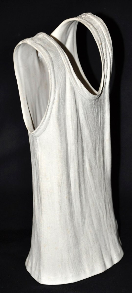 Porcelain Biscuit Piece – “marcel Tank Top”-photo-3