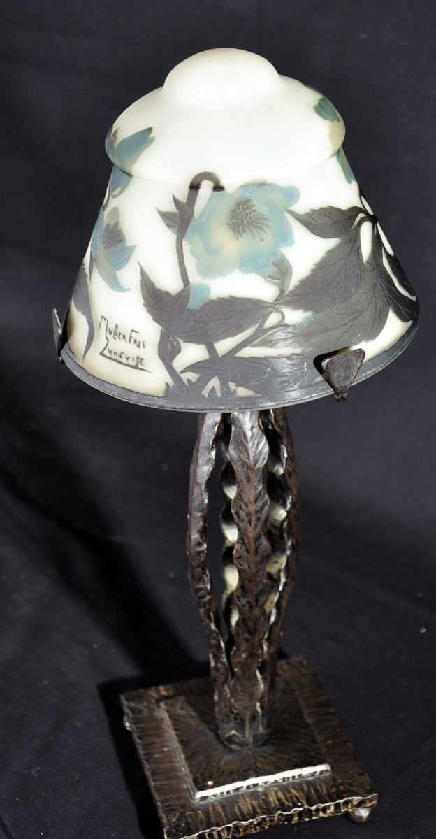 Lampe signée Muller Frères pâte de verre multicouche pied forgé dans le goût de Brandt-photo-2