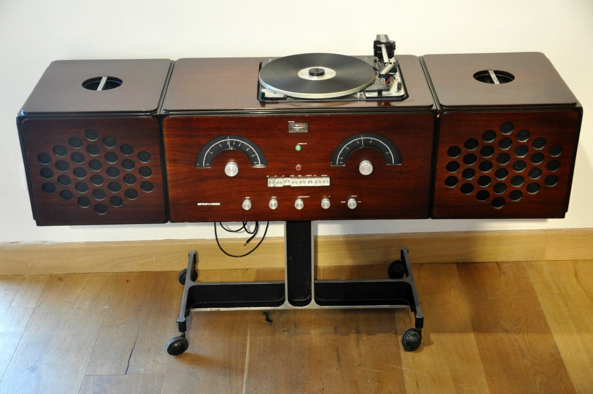 Brionvega RR126 signé Achille Castiglioni 1966-photo-3
